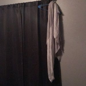 Giant long gray scarf